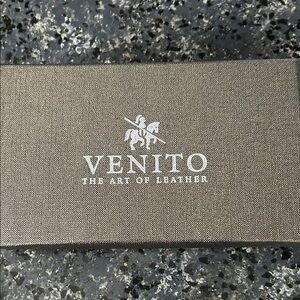 Venito Leather phone case wallet